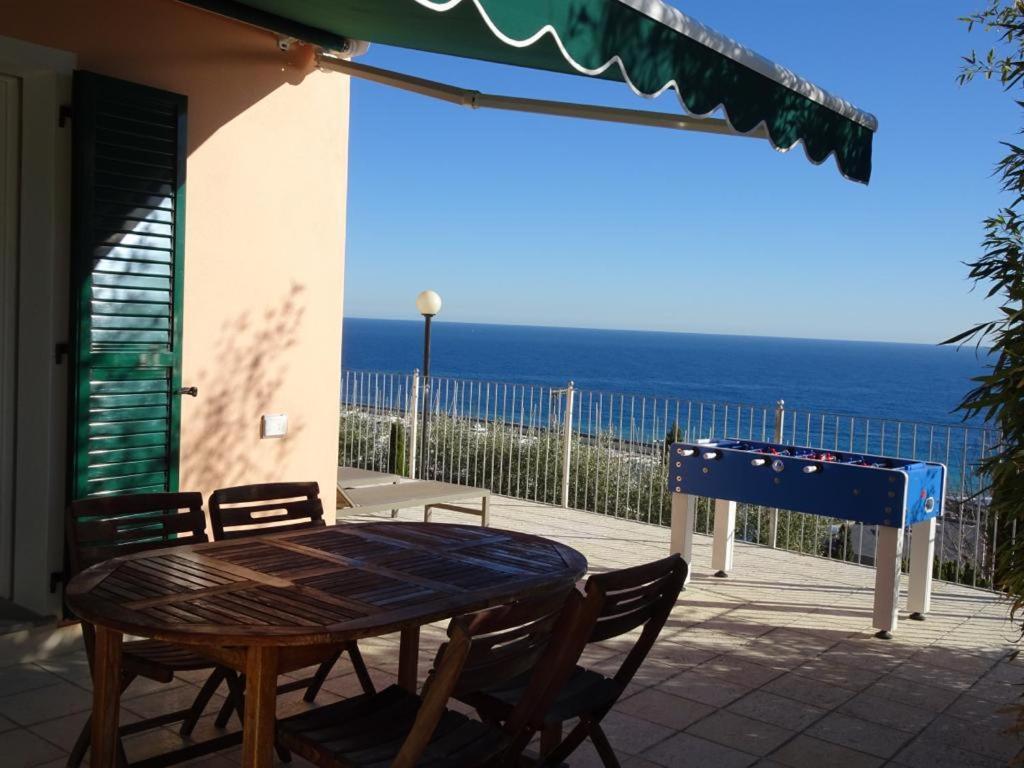 Villetta Sole Mare Santo Stefano al Mare Εξωτερικό φωτογραφία
