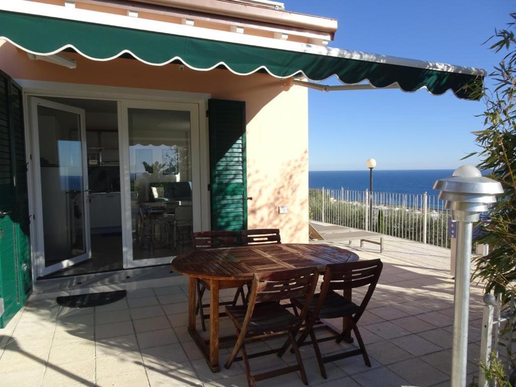 Villetta Sole Mare Santo Stefano al Mare Εξωτερικό φωτογραφία