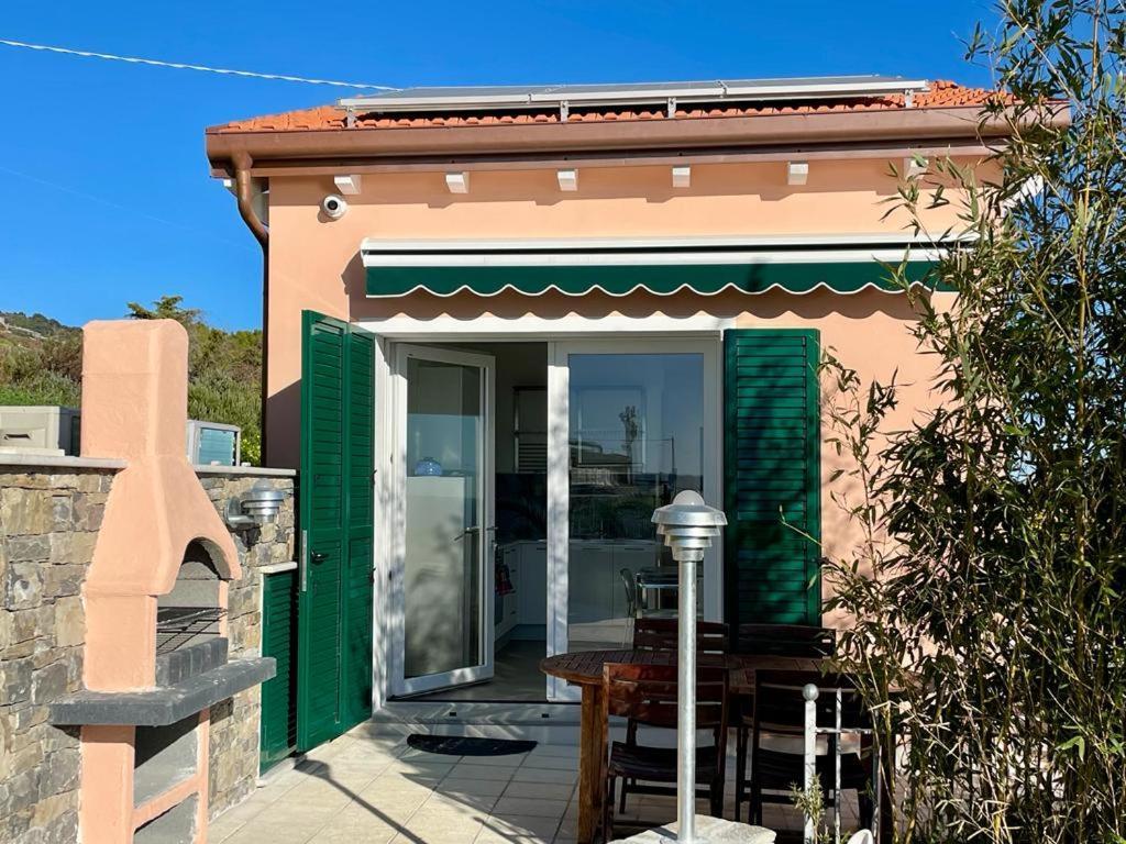 Villetta Sole Mare Santo Stefano al Mare Εξωτερικό φωτογραφία
