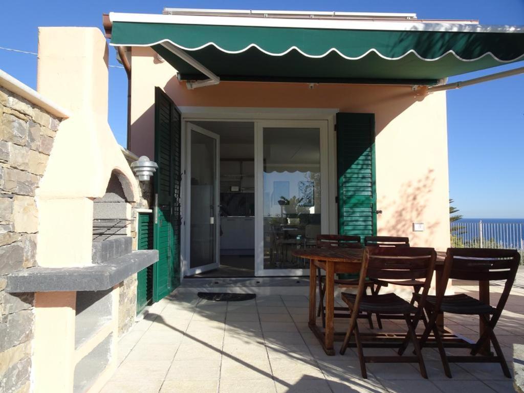 Villetta Sole Mare Santo Stefano al Mare Εξωτερικό φωτογραφία